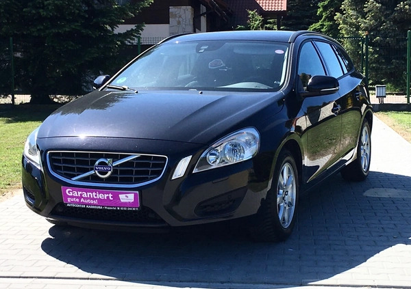 Volvo V60 cena 36800 przebieg: 229000, rok produkcji 2013 z Zwoleń małe 172